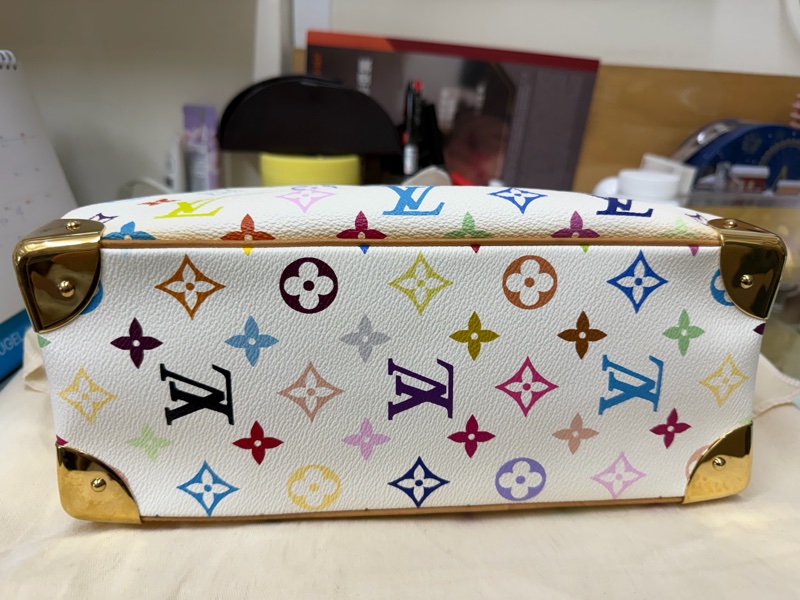 LV 彩虹手提包-1