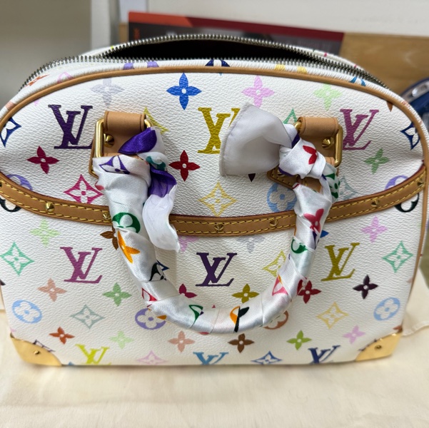 LV 彩虹手提包-5