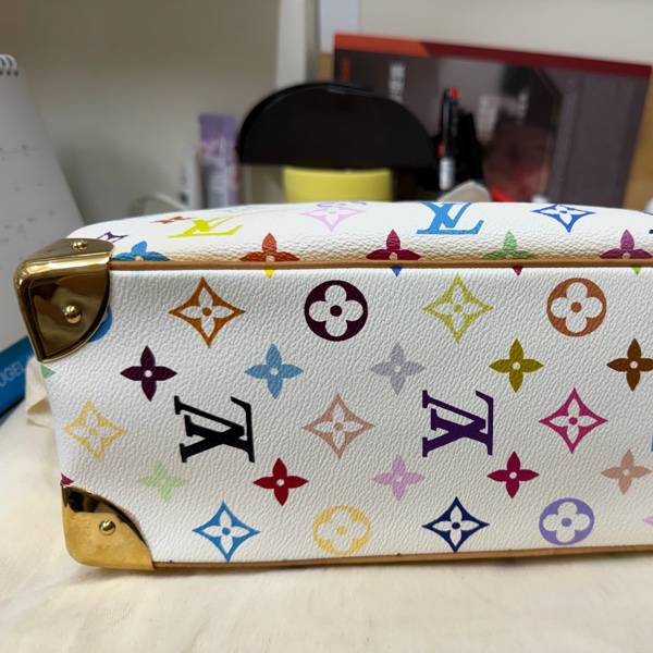 LV 彩虹手提包-6