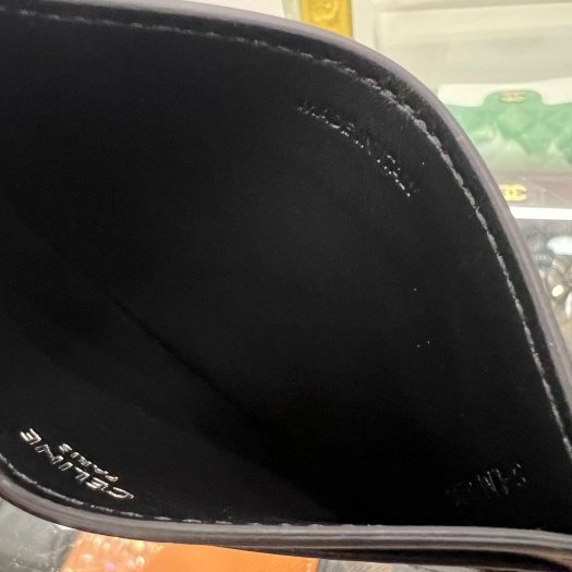 東區正精品㊣CELINE 10B703 全新黑色全皮白字母扁式卡片夾名片夾 RZ4139-3