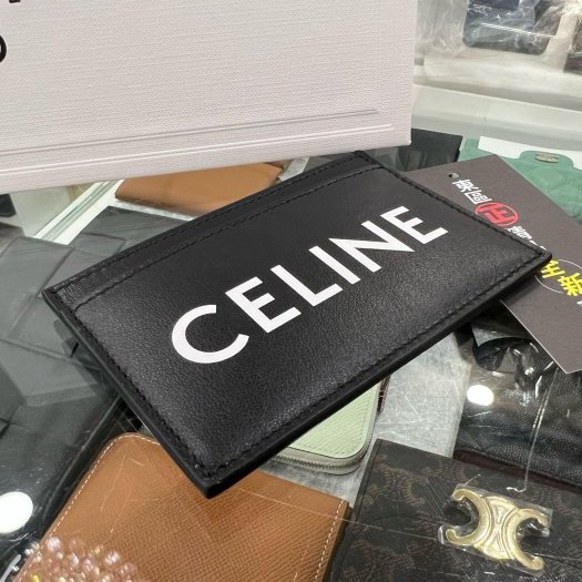 東區正精品㊣CELINE 10B703 全新黑色全皮白字母扁式卡片夾名片夾 RZ4139-6