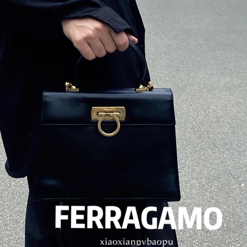 Ferragamo Museum Bag 黑金馬蹄扣手提/肩背包（愛馬仕平替）-2