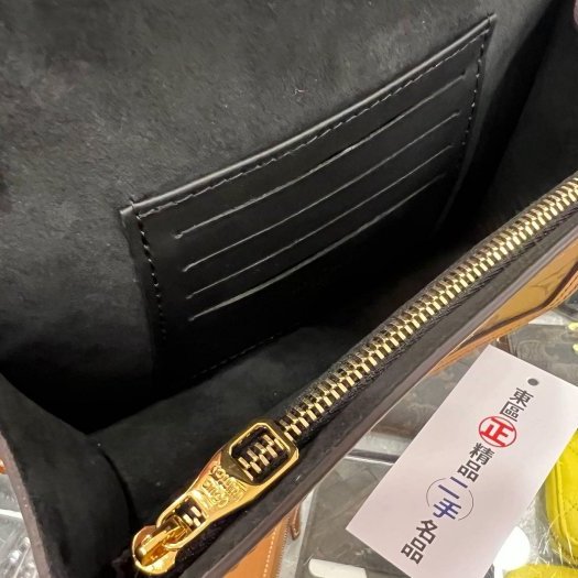 東區正精品㊣LV M68746 MINI DAUPHINE WOC 達芙妮原花雙色金釦鍊帶斜背包手拿包 RZ5758-10