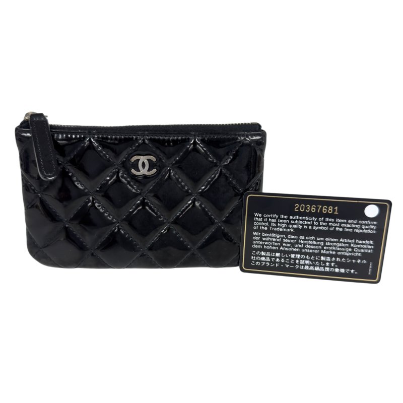 CHANEL CC 漆皮 拉鏈小包-2