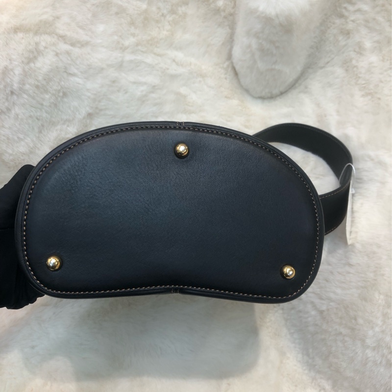 Loewe 黑色小拳師 Hobo 單肩袋 XC293-4