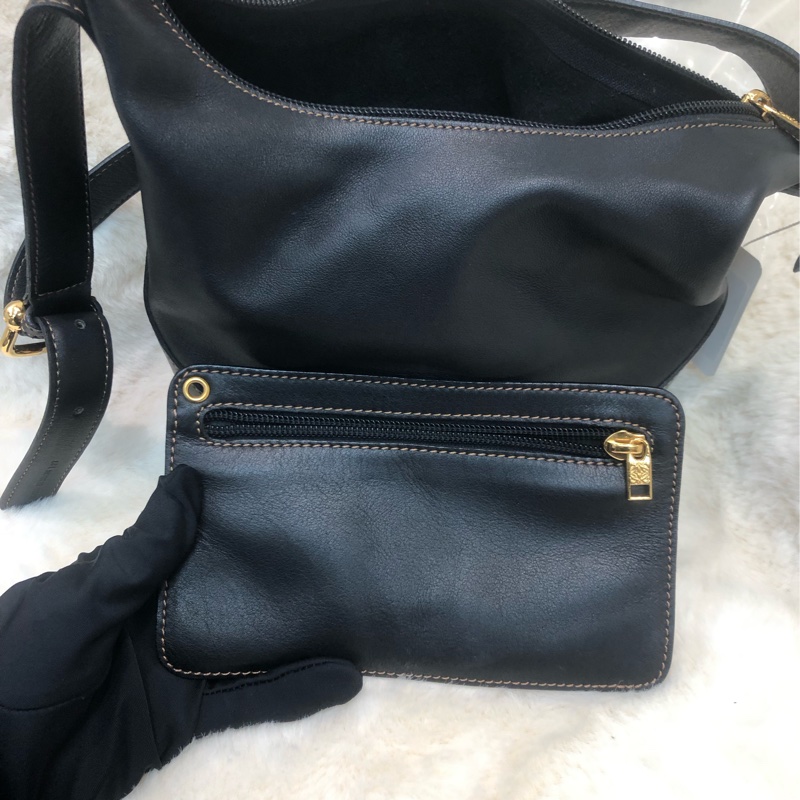 Loewe 黑色小拳師 Hobo 單肩袋 XC293-13
