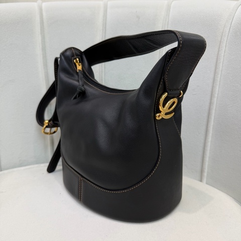 Loewe 黑色小拳師 Hobo 單肩袋 XC293