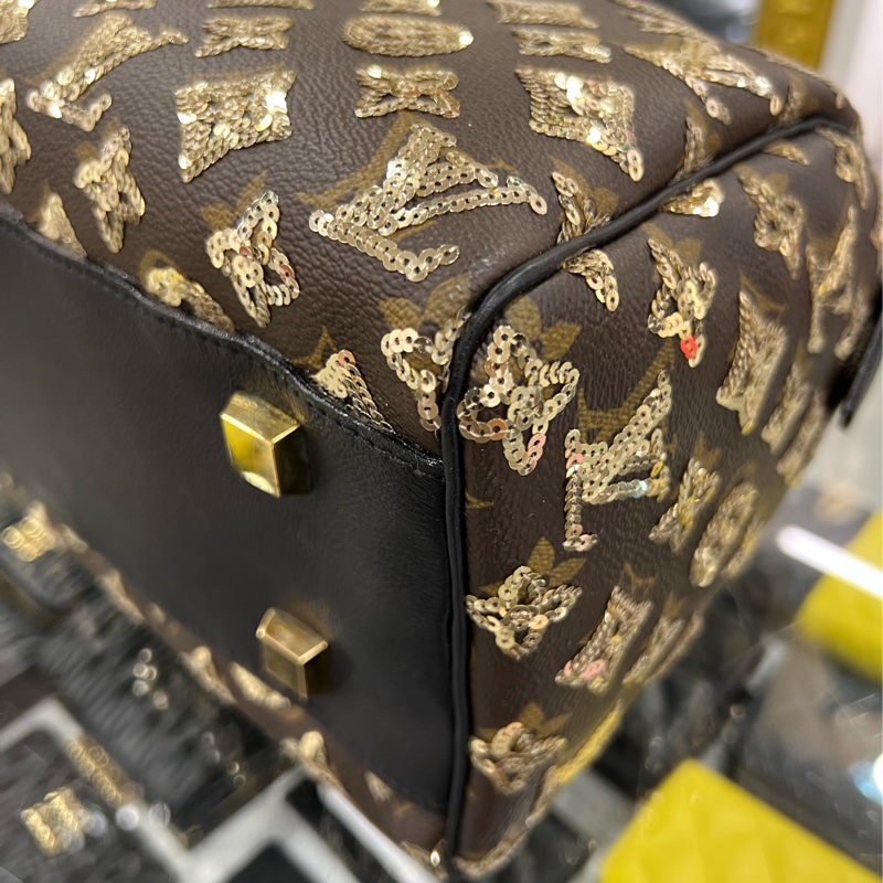 東區正精品㊣LV M40244 SPEEDY 原花黑色皮革金色亮片拉鍊手提把金釦波士頓包 RZ4127-16