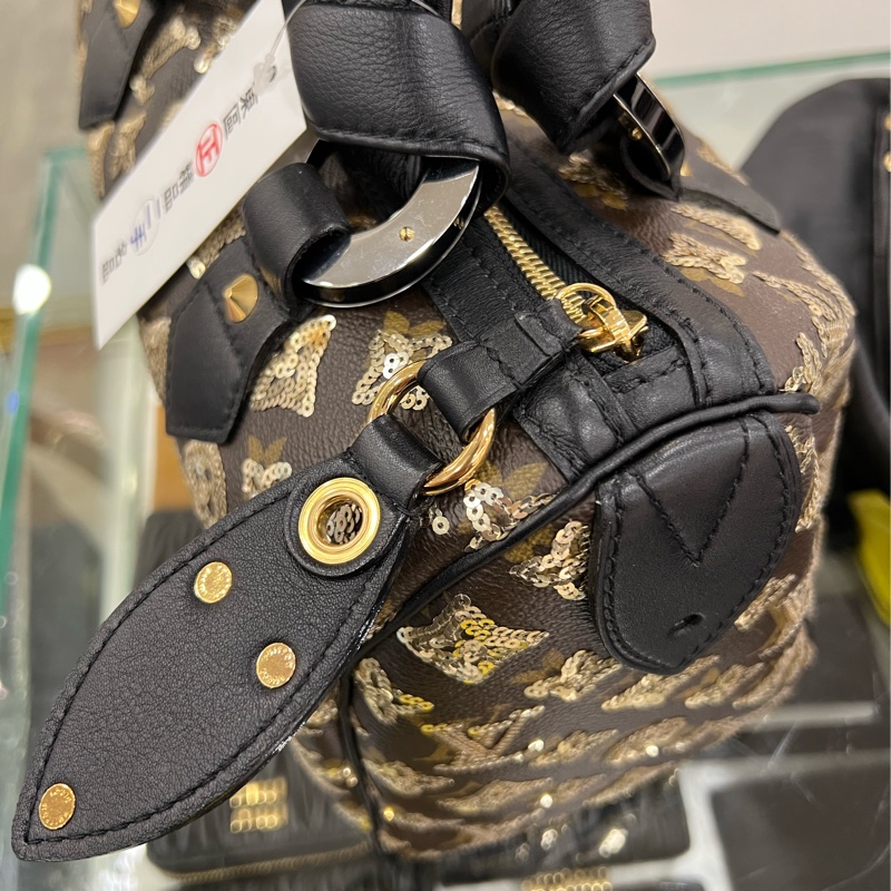 東區正精品㊣LV M40244 SPEEDY 原花黑色皮革金色亮片拉鍊手提把金釦波士頓包 RZ4127-10