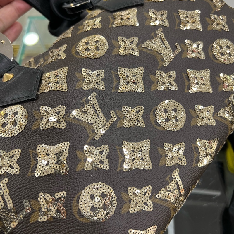 東區正精品㊣LV M40244 SPEEDY 原花黑色皮革金色亮片拉鍊手提把金釦波士頓包 RZ4127-12