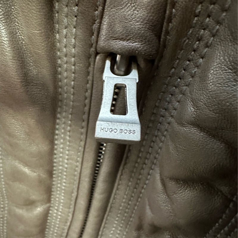 BOSS 茶色皮衣-20