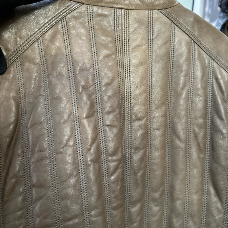 BOSS 茶色皮衣-24