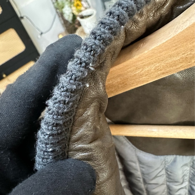 BOSS 茶色皮衣-25