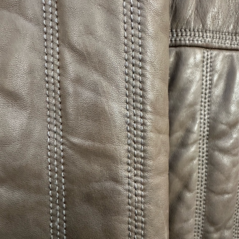 BOSS 茶色皮衣-26