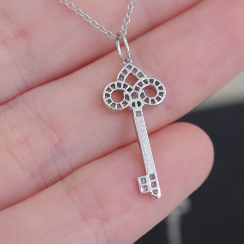 99新，Tiffany蒂芙尼鑰匙項鍊，鳶尾花小號，PT950鉑金鑲鑽 配件盒子-4