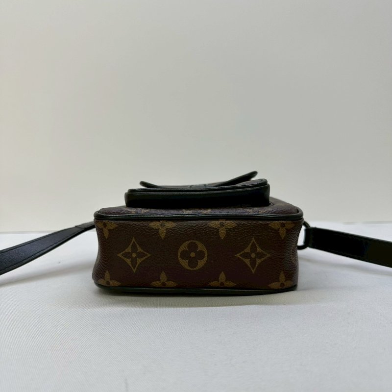 LV Christopher隨身包-7