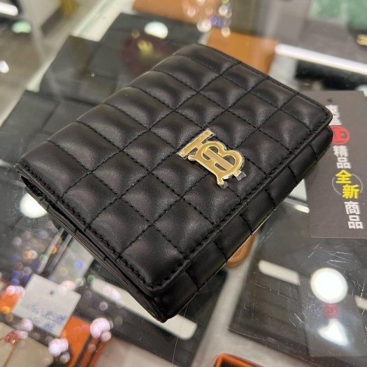 東區正精品㊣BURBERRY 8062372 全新黑色全皮金色TB釦子拉鍊三折零錢短夾 RZ4092-5