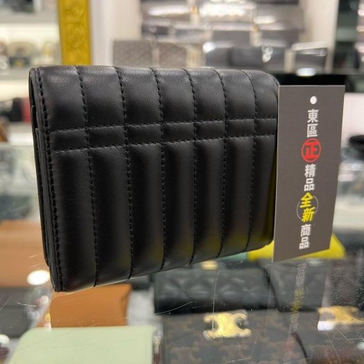 東區正精品㊣BURBERRY 8062372 全新黑色全皮金色TB釦子拉鍊三折零錢短夾 RZ4092-7