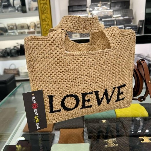 東區正精品㊣LOEWE A685B59X03 全新草編黑字手提包斜背包兩用包Small LOEWE Font Tote RZ4157-7