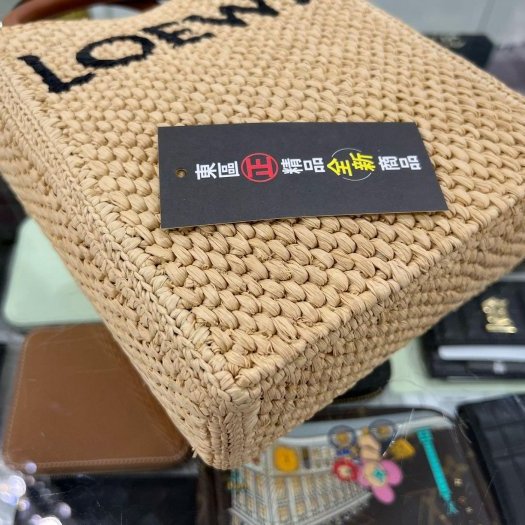東區正精品㊣LOEWE A5683S30X05 全新草編黑字直式手提包斜背包兩用包RZ4059-7