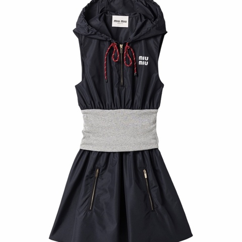 Miu Miu 女士 無袖連衣裙IT-36 IT-38 IT-40 IT-42 IT-44碼模特身高177CM，穿著38碼