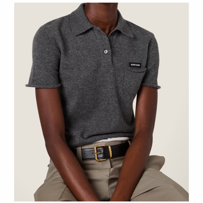 Miu Miu 女士 短袖polo衫IT-36 IT-38 IT-40 IT-42 IT-44 IT-46 IT-48碼模特身高178CM，穿著38碼。-2