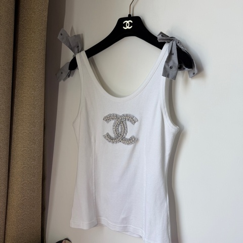 CHANEL 香奈兒【24P 春夏預告】 白色蝴蝶結背心 TOP P76767