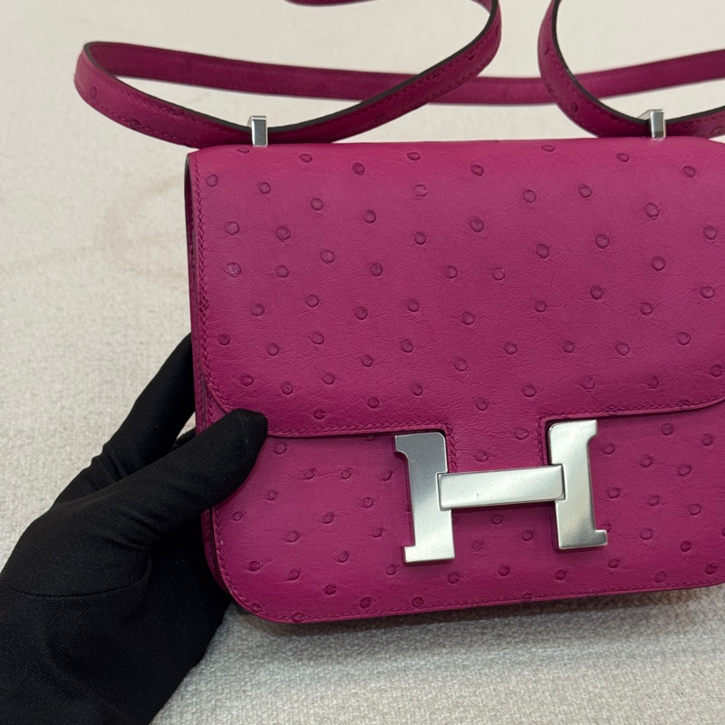 Hermes Constance 19-6