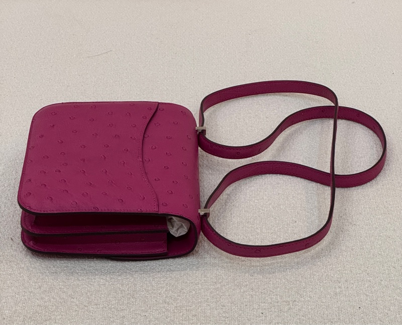 Hermes Constance 19-13