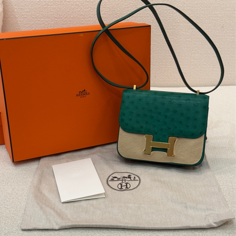 Hermes Constance 19-0