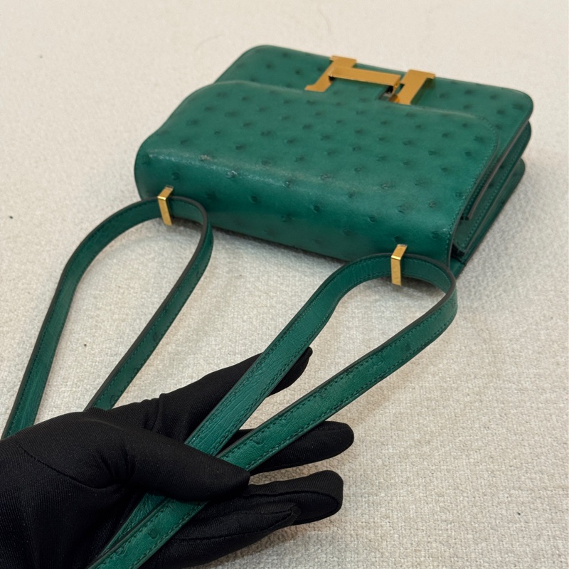 Hermes Constance 19-5