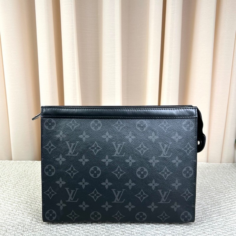 LV路易威登手拿包洗漱包 經典黑花配黑色皮革 低調奢華 內裡乾淨整潔 容量實用-1