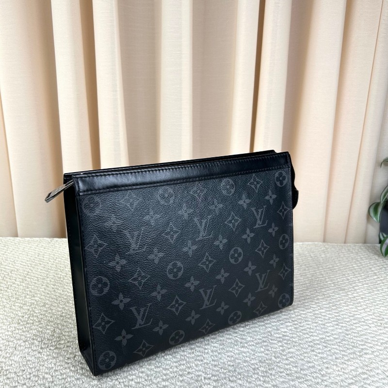 LV路易威登手拿包洗漱包 經典黑花配黑色皮革 低調奢華 內裡乾淨整潔 容量實用-2