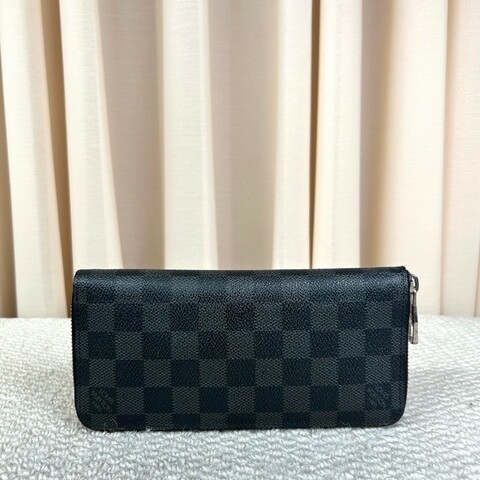 LV路易威登黑棋盤格拉鏈長款錢包 卡位多 容量足 日常實用百搭