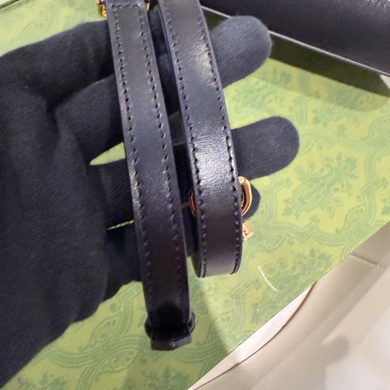 Gucci 熊貓包 手提背袋兩用🖤絕美低調！-17