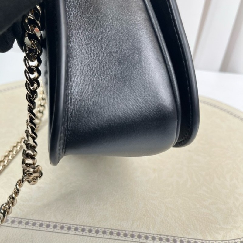 GUCCI古馳 24年票 Blondie鏈條單肩斜挎包 經典設計與現代精髓 非常百搭 斜挎單肩都可以 容量實用 日常出門很方便-9