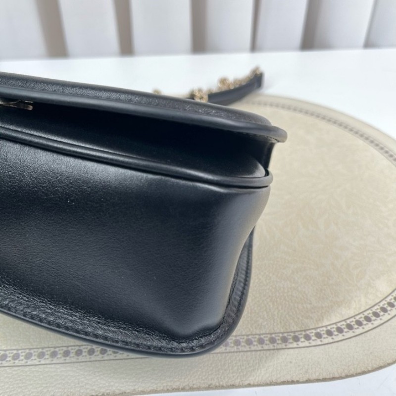 GUCCI古馳 24年票 Blondie鏈條單肩斜挎包 經典設計與現代精髓 非常百搭 斜挎單肩都可以 容量實用 日常出門很方便-12