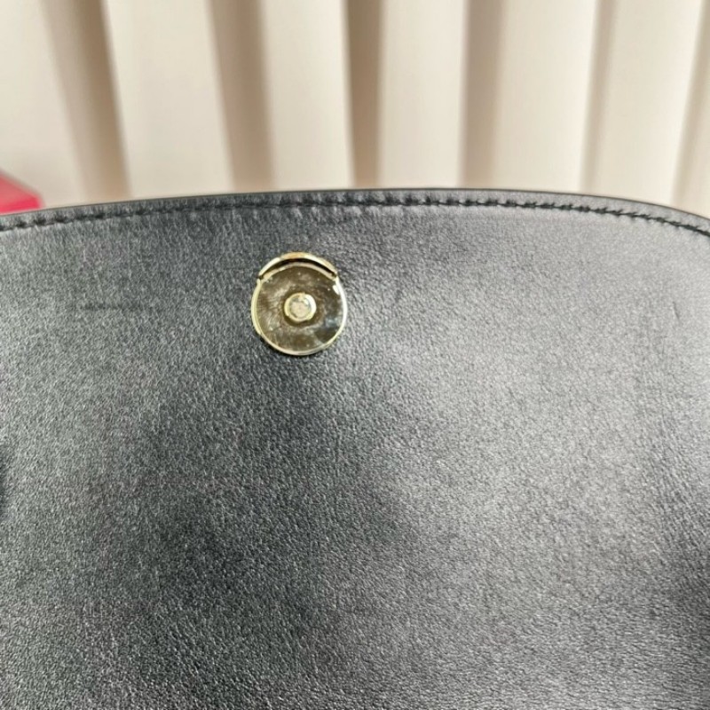 GUCCI古馳 24年票 Blondie鏈條單肩斜挎包 經典設計與現代精髓 非常百搭 斜挎單肩都可以 容量實用 日常出門很方便-20