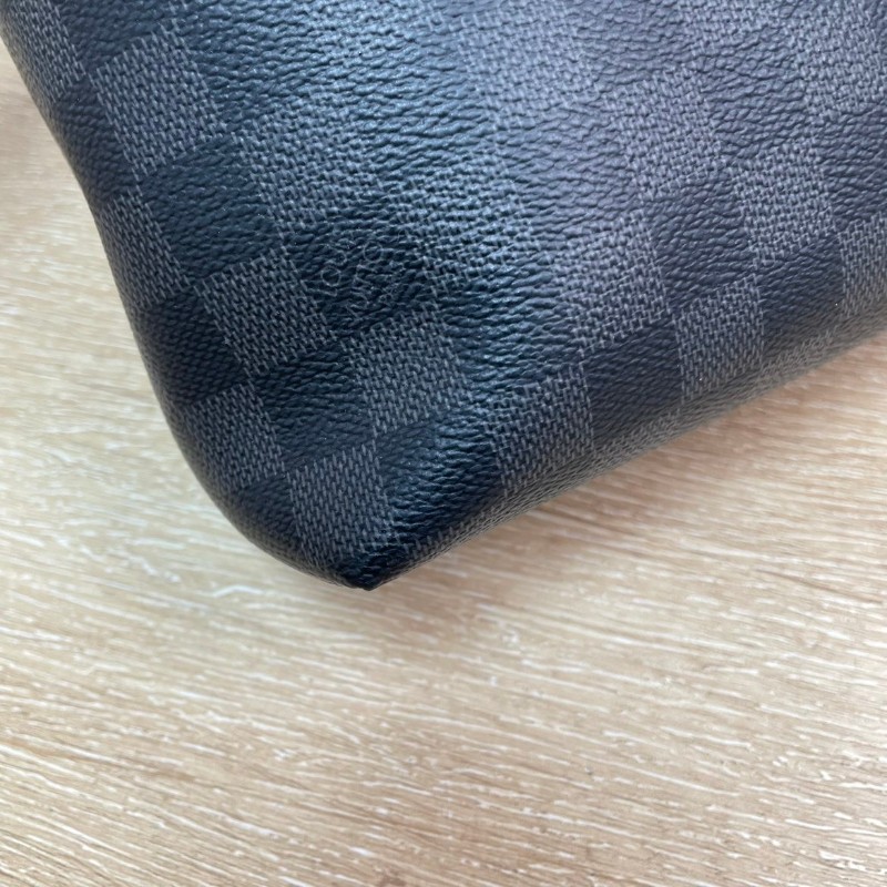 LV  路易威登 黑灰棋盤格手提公文包 單肩斜挎包 經典款 適合商務出差 超級實用-7