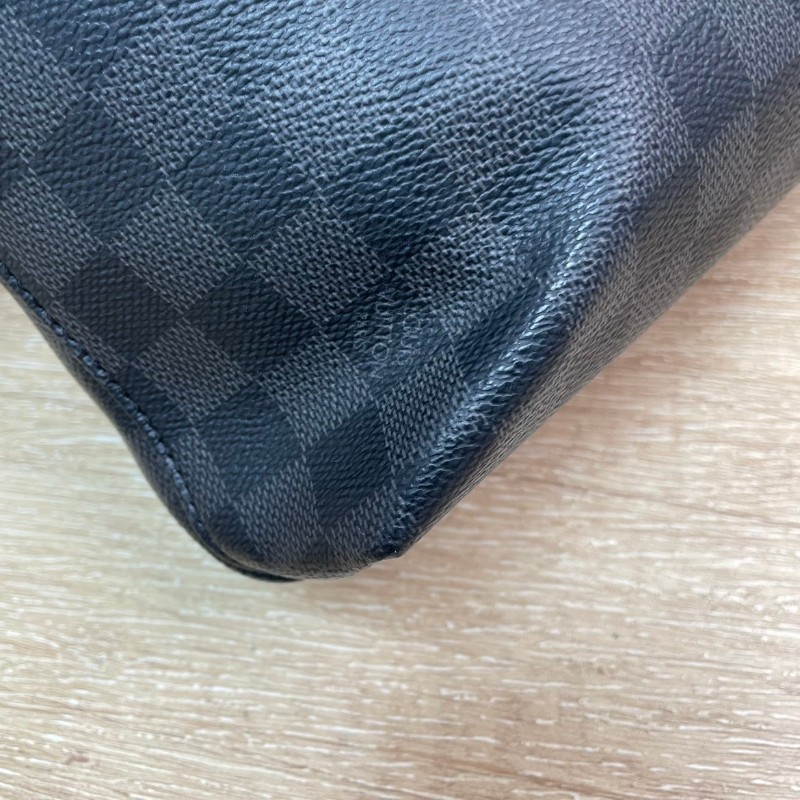 LV  路易威登 黑灰棋盤格手提公文包 單肩斜挎包 經典款 適合商務出差 超級實用-9