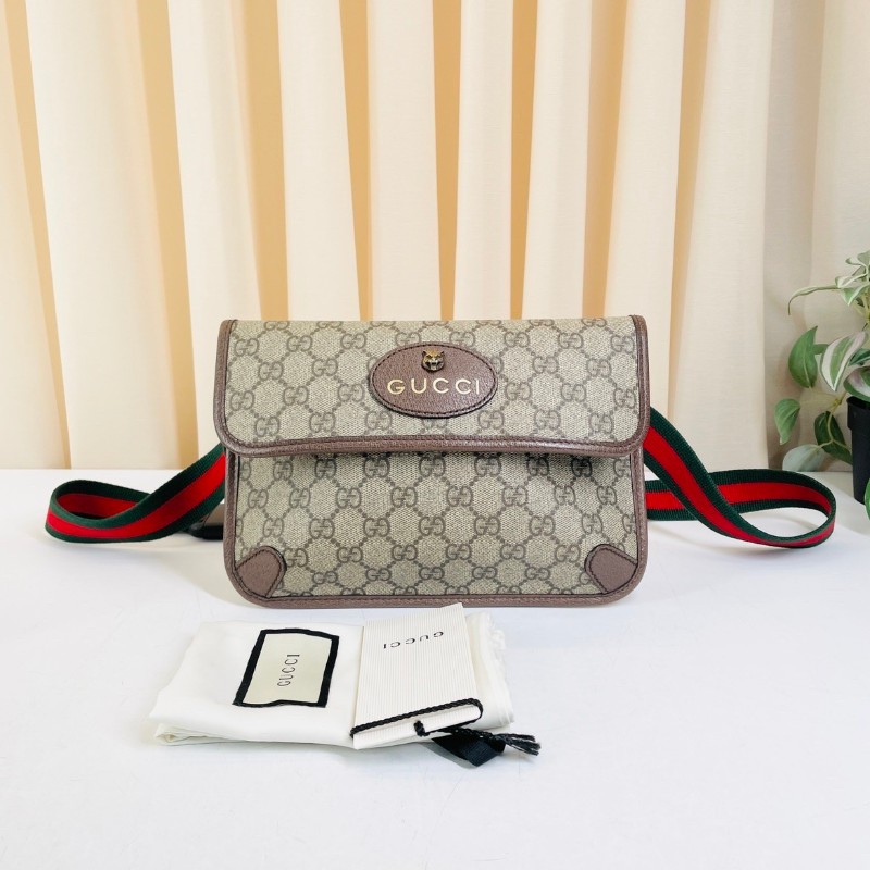 專櫃價3.6折！Gucci古馳  經典虎頭腰包 男女同款 包身立體 百搭不挑衣服 自重很輕  超多明星同款-0