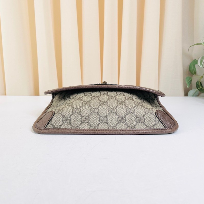 專櫃價3.6折！Gucci古馳  經典虎頭腰包 男女同款 包身立體 百搭不挑衣服 自重很輕  超多明星同款-4