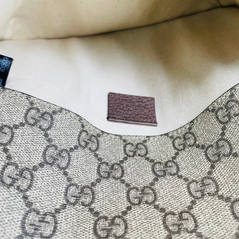 專櫃價3.6折！Gucci古馳  經典虎頭腰包 男女同款 包身立體 百搭不挑衣服 自重很輕  超多明星同款-21