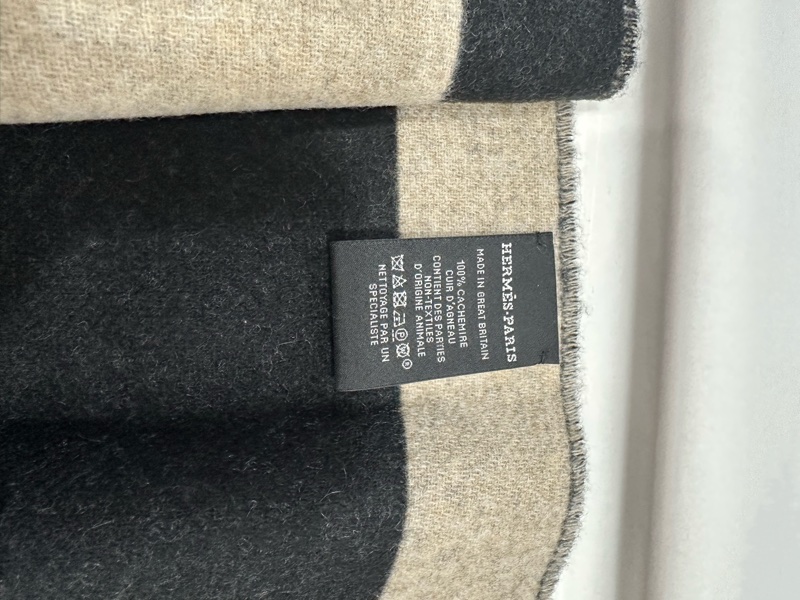 全新 Hermes 愛馬仕 馬頭圍巾 Cashmere 30x160-3