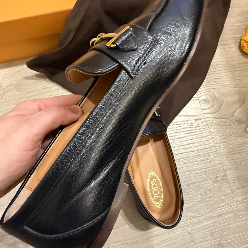 Tod’s 金扣平底皮鞋 36.5號-2