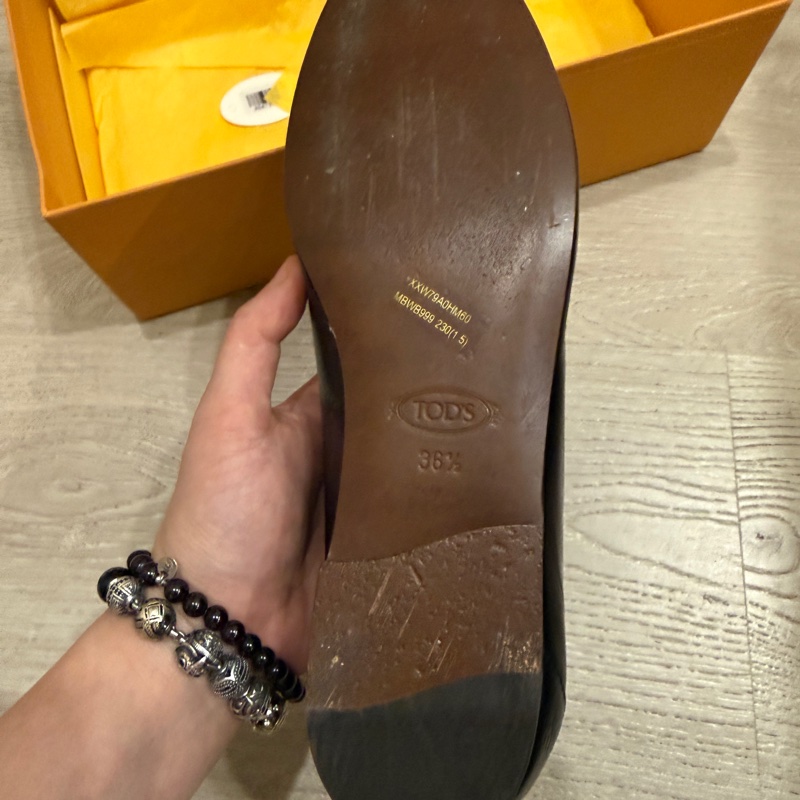 Tod’s 金扣平底皮鞋 36.5號-7