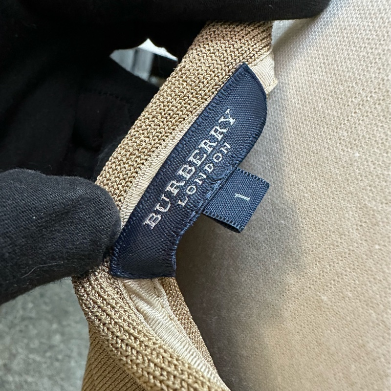 Burberry 棕色圓領上衣-4