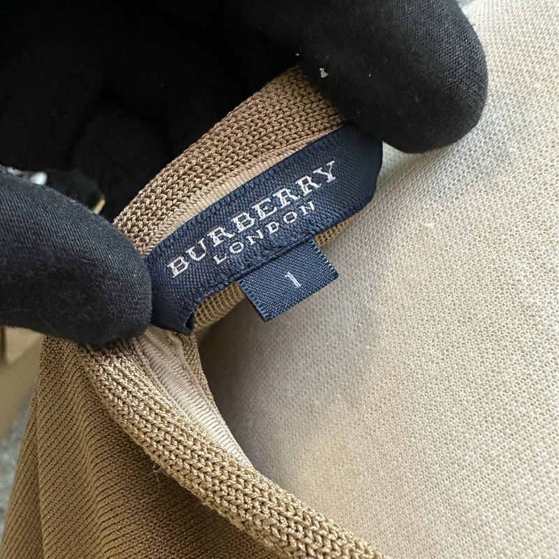Burberry 棕色圓領上衣-7