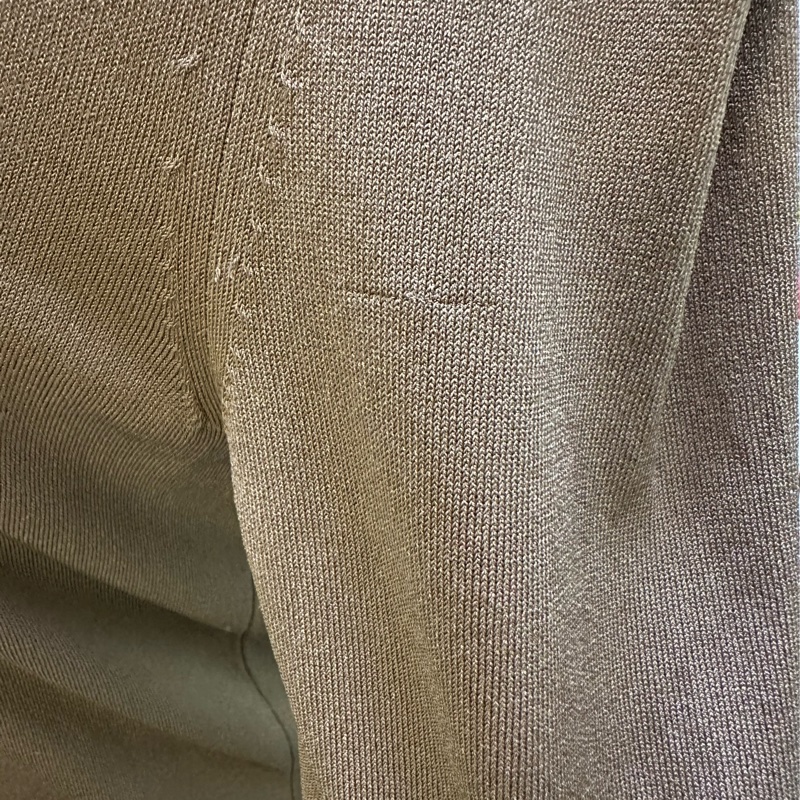 Burberry 棕色圓領上衣-10