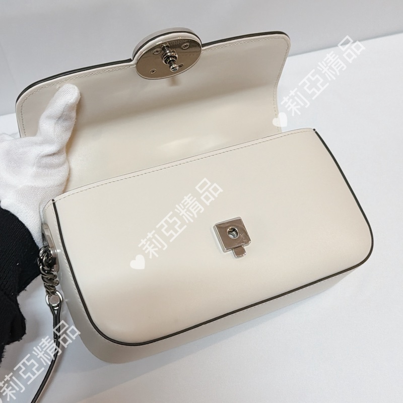 莉亞精品♡Gucci Petite gg logo斜背包白 二手美包-12